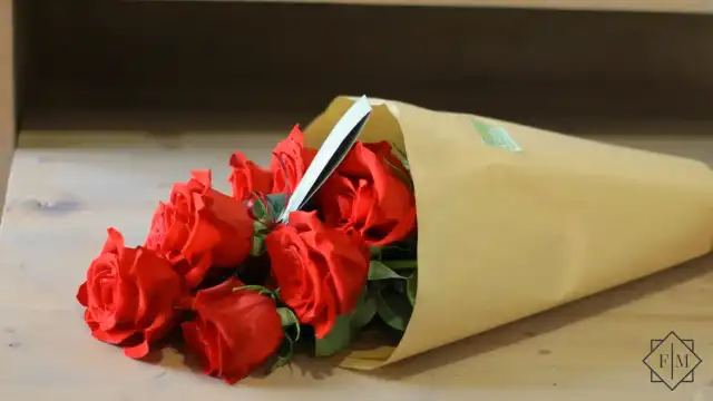 „Hét apró pillanat, amikor rád gondoltam — mindegyik igaz. Szeretlek.”